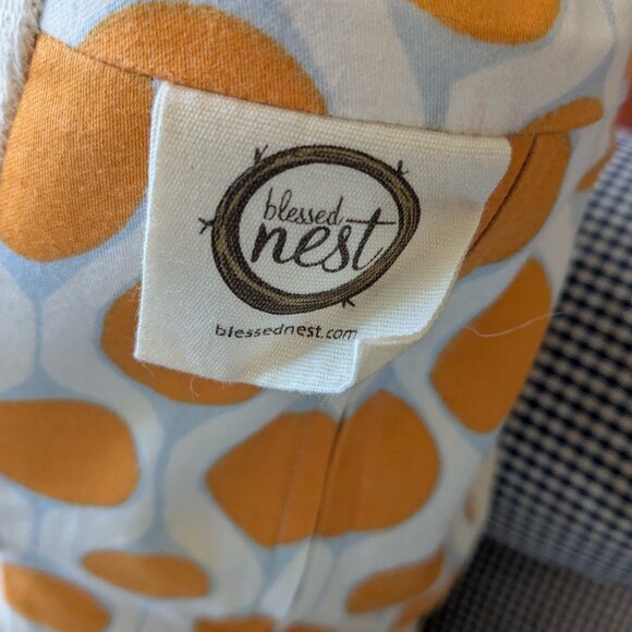 Blessed Nest Buckwheat "The Nursing Pillow" - Picture 3 of 5